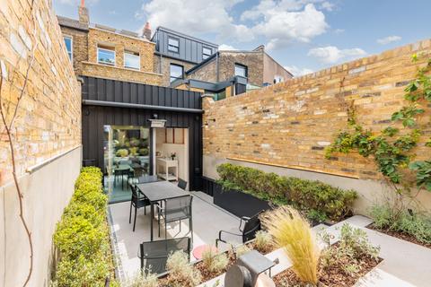 undefined, Brett Road, Hackney, London
