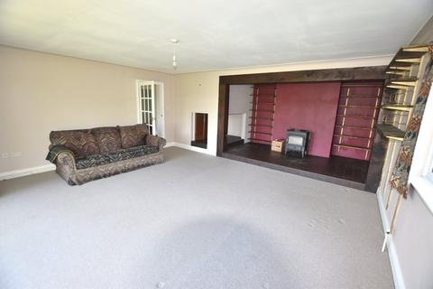4 bedroom detached house for sale, Stryd y Ffynnon, Llandysul SA44