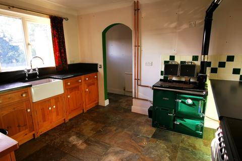 4 bedroom detached house for sale, Sreyd t Ffynnon, Llandysul SA44
