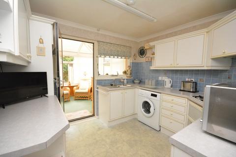 3 bedroom detached bungalow for sale, Lomond Crescent, Stenhousemuir, Stirlingshire, FK5 4LT