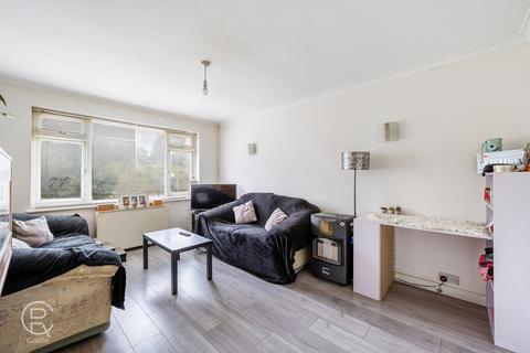 2 bedroom maisonette for sale, Tennyson Road, London, W7