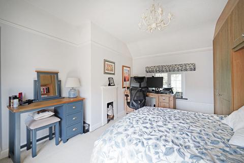 3 bedroom cottage for sale, Fentham Road, Hampton-In-Arden, B92