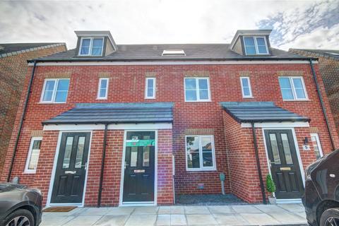 3 bedroom terraced house to rent, Holly Way, West Meadows, Cramlington, NE23