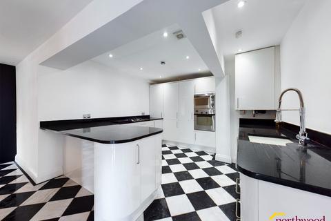 2 bedroom flat for sale, 13 Granville Road, Meads, Eastbourne, BN20