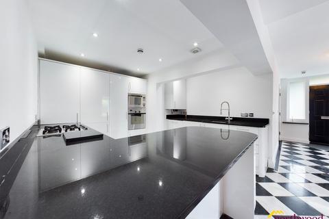 2 bedroom flat for sale, 13 Granville Road, Meads, Eastbourne, BN20