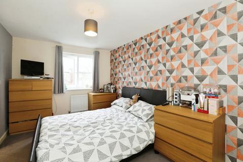 2 Montreux Walk, Biddulph, Stoke-on-trent, ST8 7FP