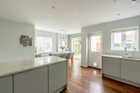 99 Fennel Road, Portishead, Bristol, BS20 7AR