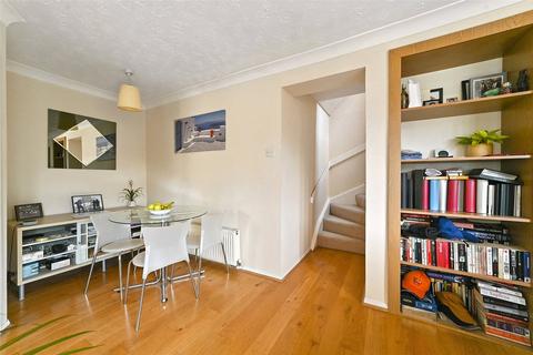1 Cork Square, London, E1W 2NG