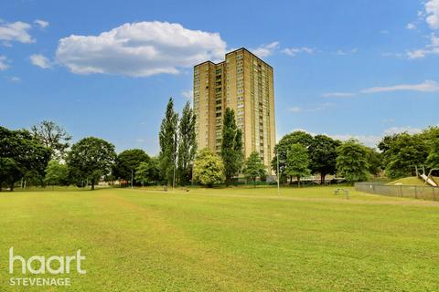 1 bedroom apartment for sale, Harrow Court, Stevenage