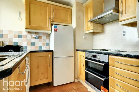 1 bedroom apartment for sale, Harrow Court, Stevenage