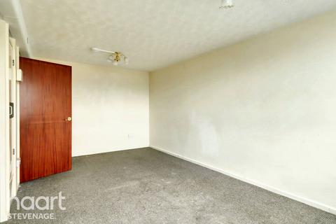 1 bedroom apartment for sale, Harrow Court, Stevenage