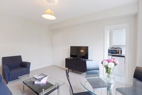 1 bedroom flat to rent, Hill Street, Mayfair