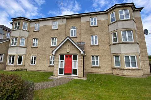 2 bedroom flat to rent, Carnoustie Court, Whitley Bay, NE25