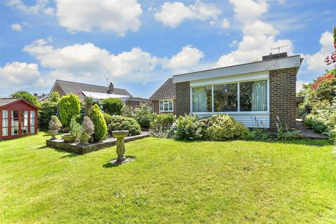 3 bedroom detached bungalow for sale, Petersfield Drive, Meopham, Kent