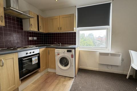 1 bedroom flat to rent, East Park Mount, Leeds, West Yorkshire, LS9