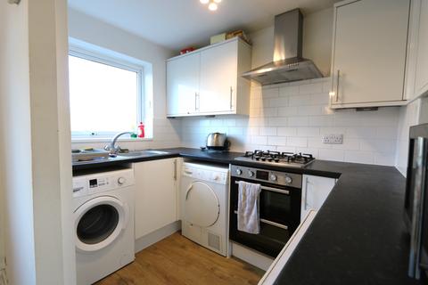 1 bedroom in a house share to rent, Leam Terrace, Leamington Spa, CV31