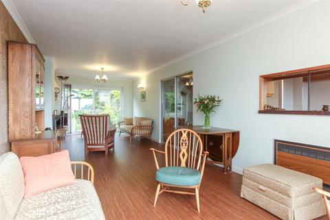 4 bedroom detached house for sale, Warren Road, Woodingdean, Brighton, East Sussex