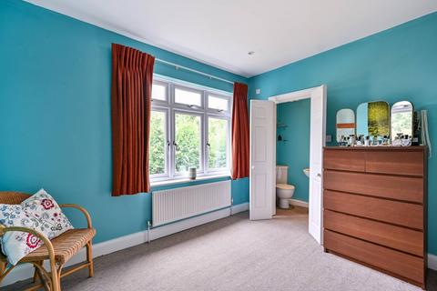 41 Ethelbert Road, London, SW20 8QE