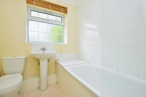 1 bedroom flat to rent, Inverton Road London SE15