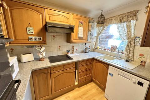 3 bedroom terraced house for sale, Burnham Close, Windsor, Berkshire, SL4