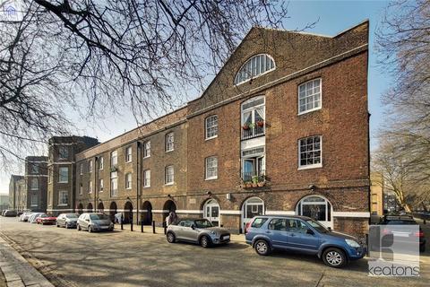 Studio for sale, Foreshore, Deptford, London, SE8