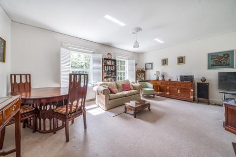 2 bedroom flat for sale, Lower Hale, Farnham, GU9