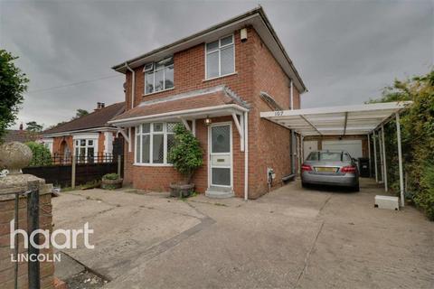 3 bedroom detached house to rent, Tinkle Street, Louth