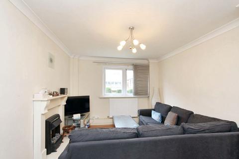 3 bedroom ground floor flat for sale, Barrack Road, fenham , Newcastle upon Tyne, Tyne and Wear, NE4 6BN