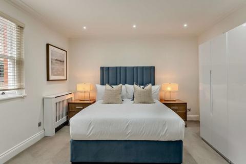 1 bedroom apartment to rent, Grosvenor Hill Mayfair W1K