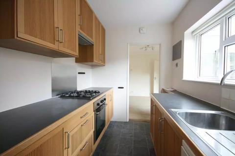 2 bedroom semi-detached house to rent, Godalming, Surrey, GU7