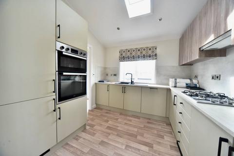 2 bedroom park home for sale, Ryther road, Ulleskelf  Tadcaster