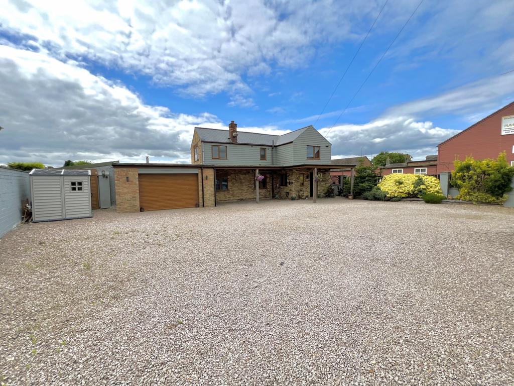 Eastrea, Peterborough PE7 5 bed detached house for sale £750,000