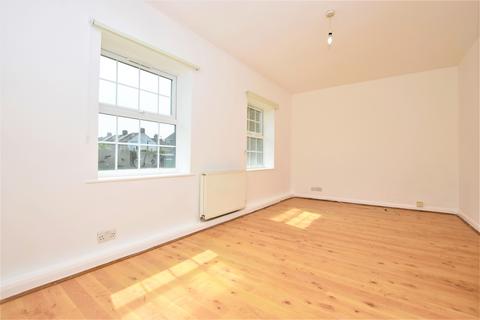 1 bedroom flat to rent, Inverton Road Peckham SE15