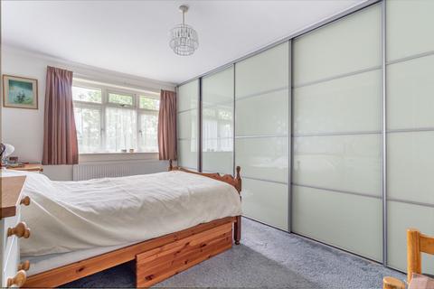 9 Dovecote Road, Bromsgrove, B61 7BN