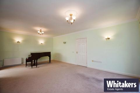 5 bedroom detached house to rent, Copper Beech Close, Swanland