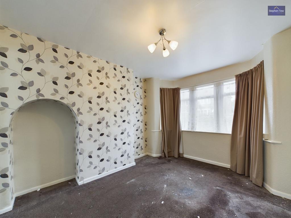Fitzroy Road, Blackpool, FY2 3 bed semidetached house for sale £100,000