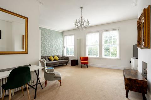 3 bedroom apartment to rent, Cornwall Road, Harrogate, HG1