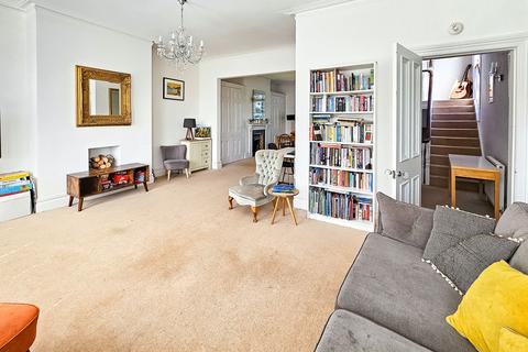 3 bedroom apartment to rent, Cornwall Road, Harrogate, HG1