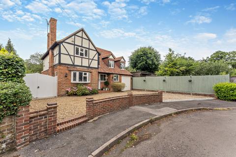 4 bedroom detached house for sale, Poplar Avenue, Windlesham, Surrey