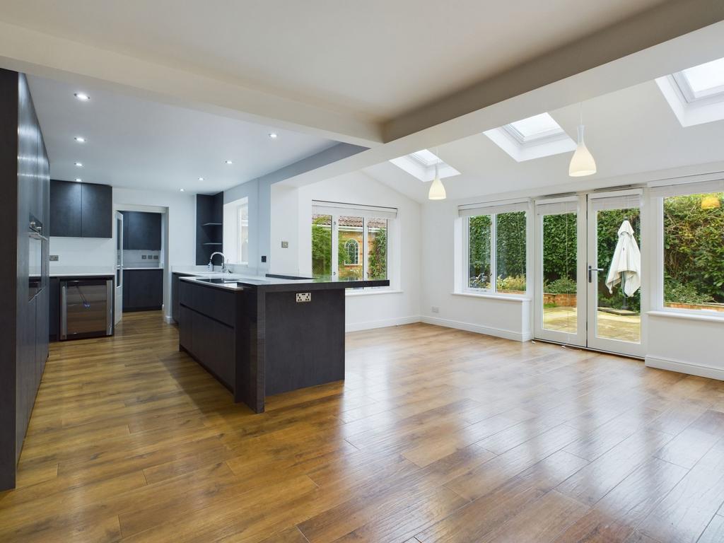 Living/Dining Room