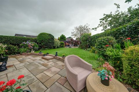 4 bedroom detached bungalow for sale, Howard Avenue, Lymm WA13