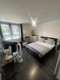 1 bedroom flat for sale, Hind Grove, London, E14