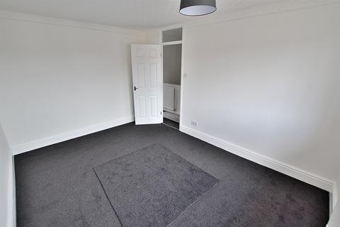 3 bedroom house to rent, Halesworth Road, Wolverhampton