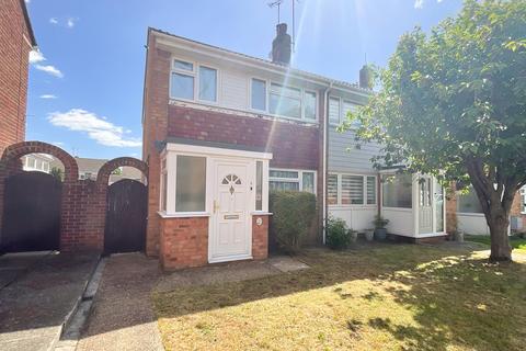 3 bedroom semi-detached house for sale, Benfleet SS7