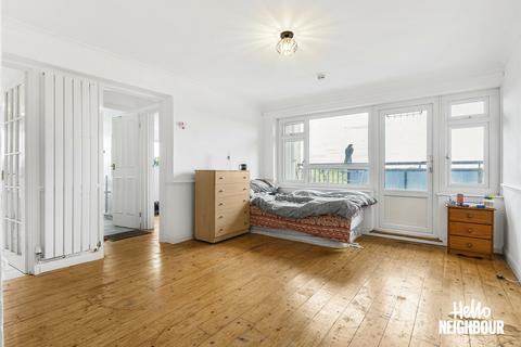 1 bedroom apartment to rent, Capel Point, Road, London, E7