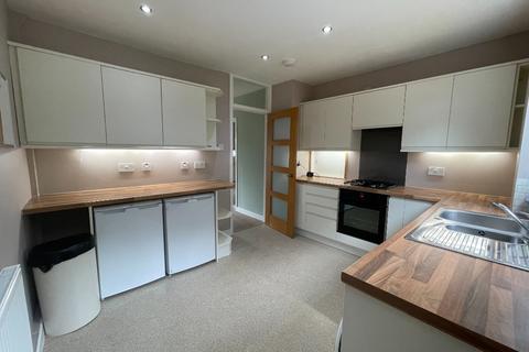 3 bedroom terraced house to rent, Hepburnhill, Hamilton, South Lanarkshire, ML3