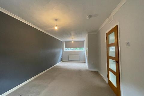 3 bedroom terraced house to rent, Hepburnhill, Hamilton, South Lanarkshire, ML3