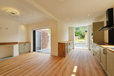 4 bedroom house for sale, HAMBLEDON ROAD, DENMEAD