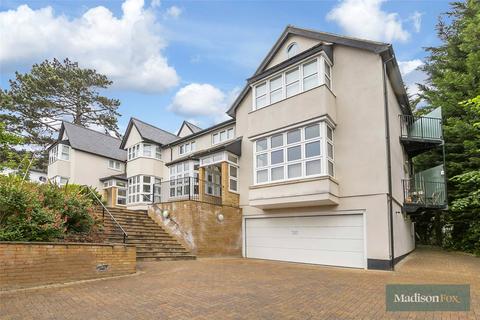 1 bedroom apartment for sale, Albion Park Court, Loughton IG10