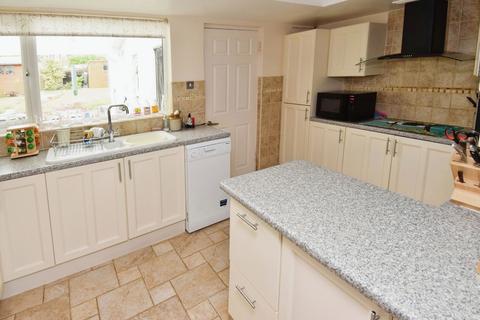 4 bedroom terraced house for sale, Court Farm Road, Netheravon, SP4 9QU